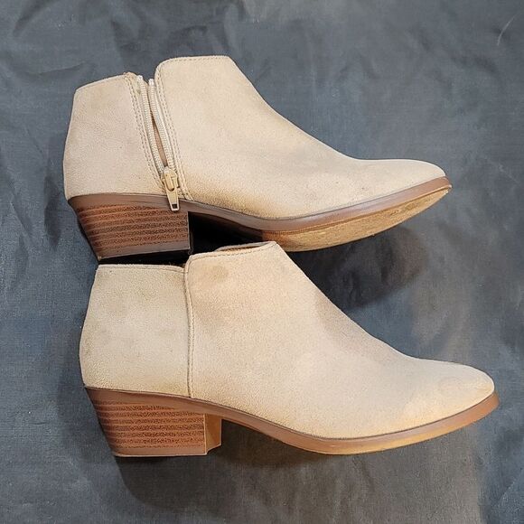 UNR8ED SIDE ZIPPER +ROUND TOE ANKLE BOOTIE - Picture 13 of 15